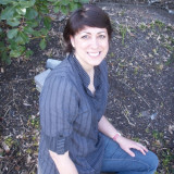 Elise Broach