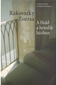 A hold a hetedik házban